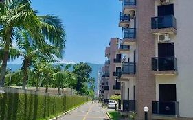Condomínio Buritis Centro Bertioga a 100 mts da praia